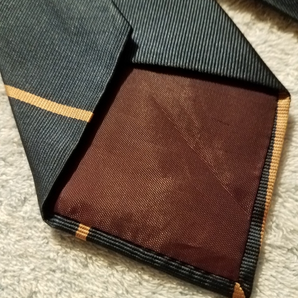 100% Silk Men's Tie - Picture 7 of 7